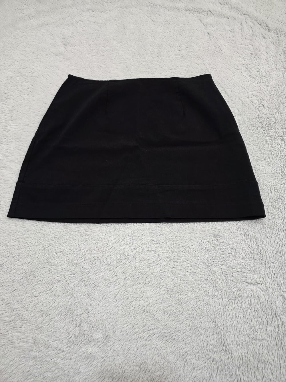 Source Unknown Black Mini Skirt - Sleek Straight Silhouette
